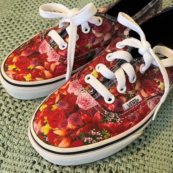 Floral Vans - Picture 2 of 6